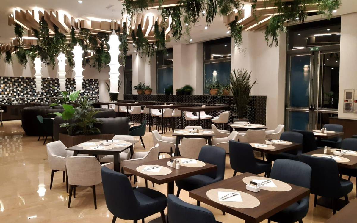 Restaurant Hotel ILUNION Valencia 4 Restaurant Hotel ILUNION Valencia 4